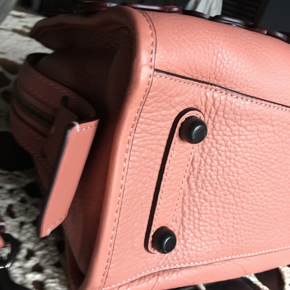 Coach 1941 30 Rogue Melon Tea Rose - Picture 3 of 10